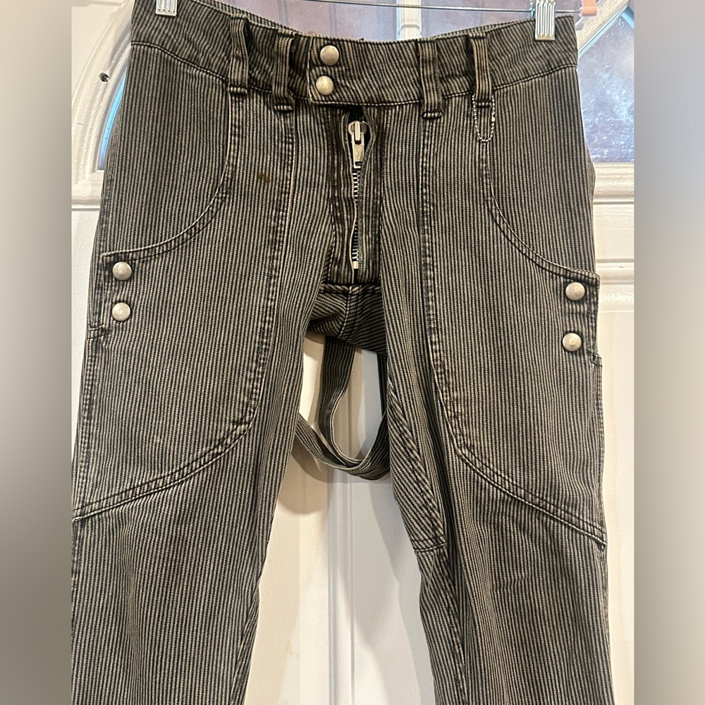 Vintage 90’s Submission 69